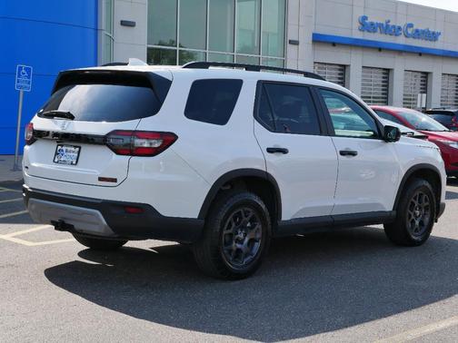 2025 Honda Pilot TrailSport