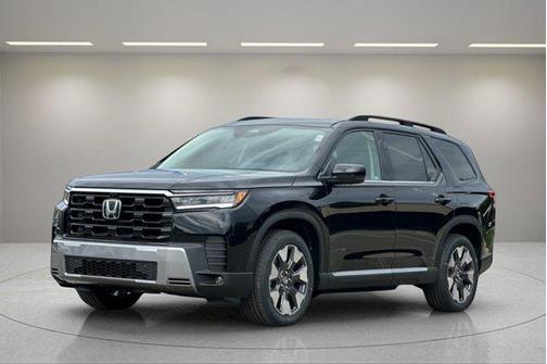 Crystal Black 2026 Honda Pilot Touring