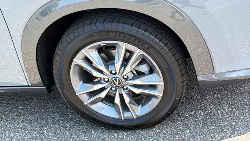 Urban Gray Pearl 2025 Acura ADX Base