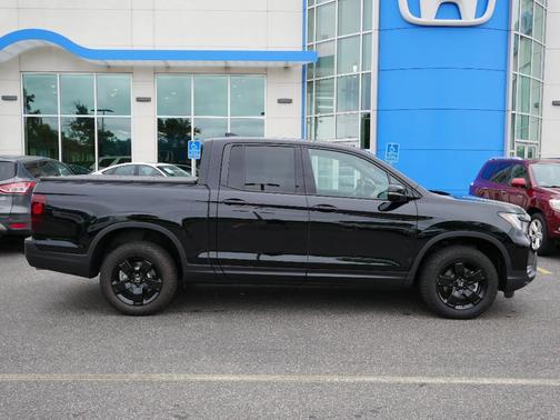 2024 Honda Ridgeline Black Edition