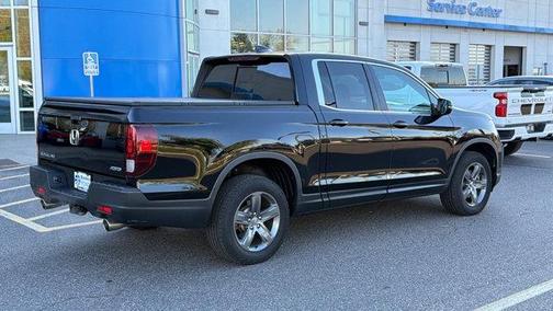 Crystal Black Pearl 2023 Honda Ridgeline RTL