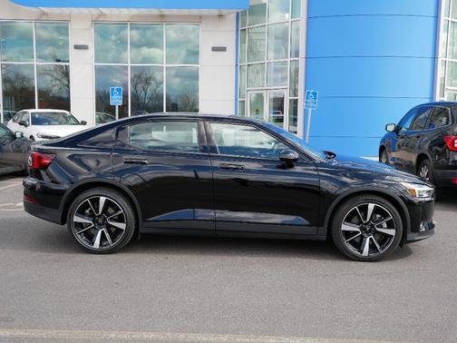 2022 Polestar 2 Long Range Dual Motor