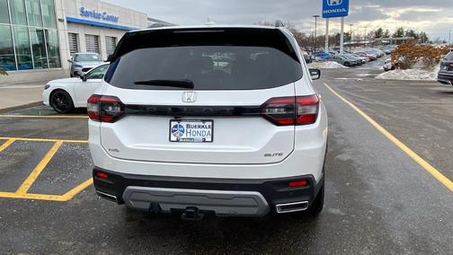 2023 Honda Pilot Elite