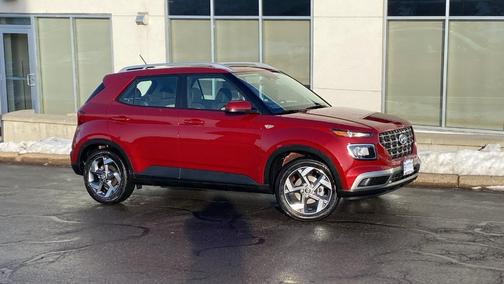 2025 Hyundai VENUE SEL