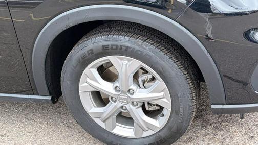 Crystal Black Pearl 2023 Honda HR-V LX
