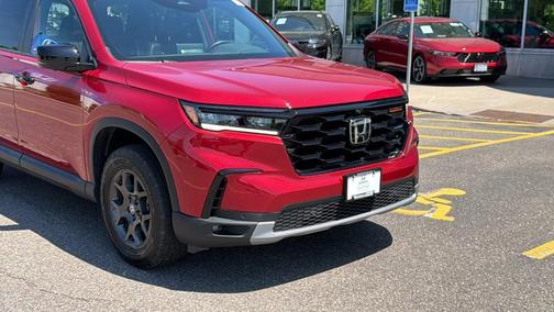 Radiant Red Metallic II 2025 Honda Pilot TrailSport