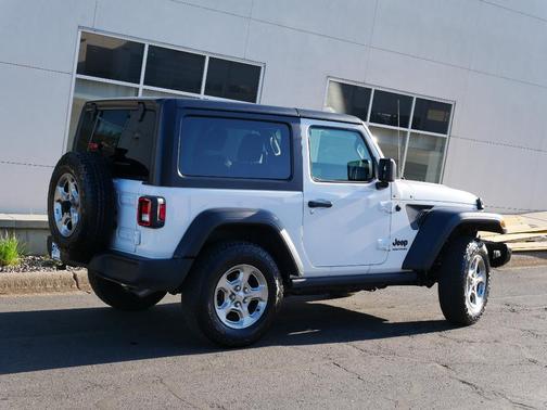 2021 Jeep Wrangler Sport