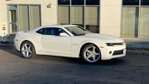 2015 Chevrolet Camaro 2LT