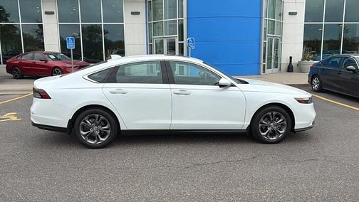White 2023 Honda Accord EX