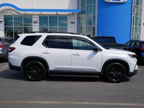 2025 Honda Pilot Black Edition