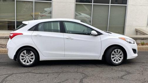 2016 Hyundai Elantra GT Base
