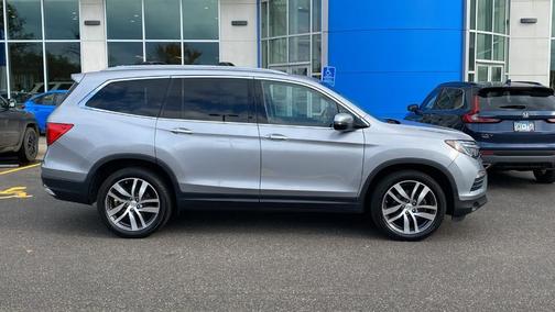 2017 Honda Pilot Elite