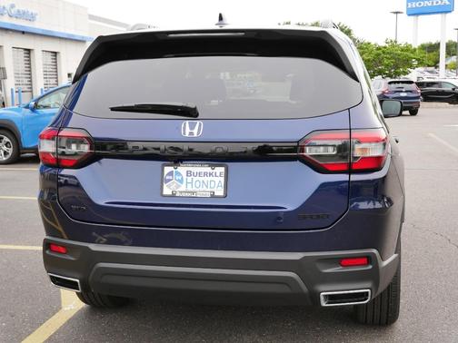 2025 Honda Pilot Sport