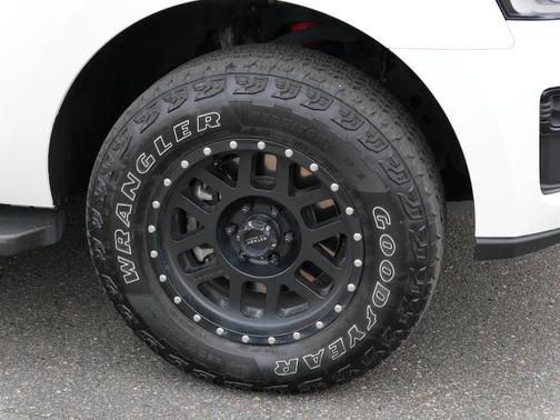 2024 Ford Expedition Timberline