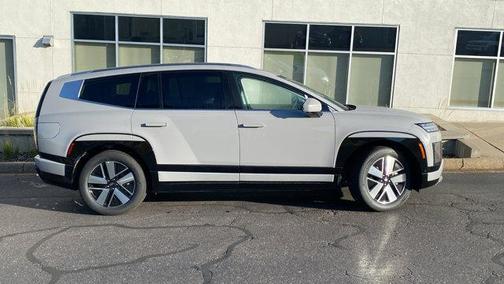 2026 Hyundai IONIQ 9 SEL