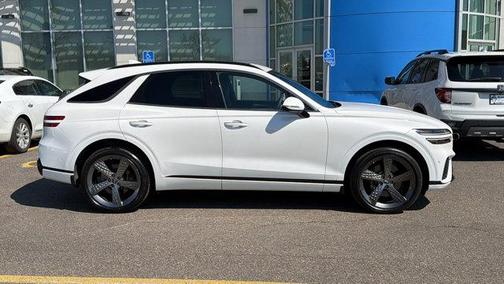 2023 Genesis GV70 2.5T