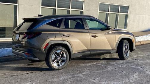 2026 Hyundai TUCSON Plug-In Hybrid SEL