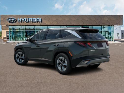2026 Hyundai TUCSON Hybrid SEL