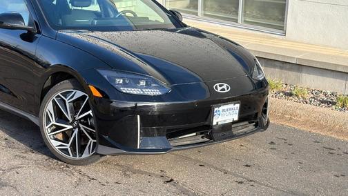 2024 Hyundai IONIQ 6 SEL