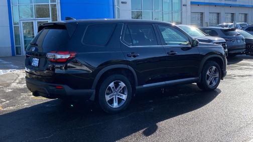 2023 Honda Pilot EX-L 7-Passenger