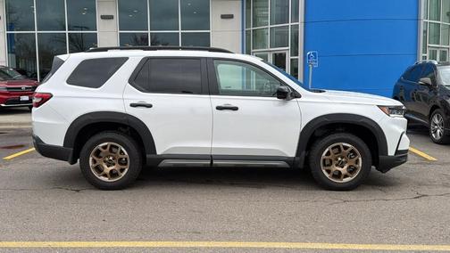 2024 Honda Pilot TrailSport