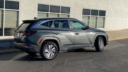 2024 Hyundai TUCSON Hybrid Blue