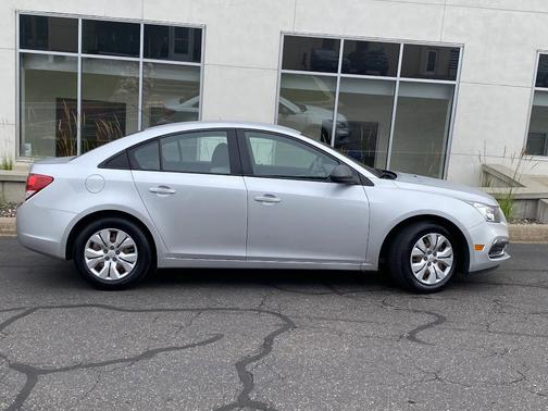 2015 Chevrolet Cruze LS