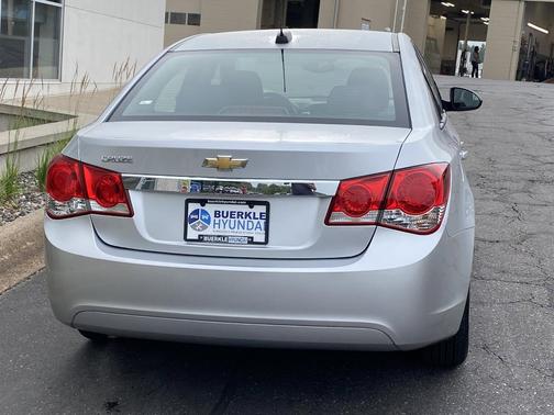 2015 Chevrolet Cruze LS