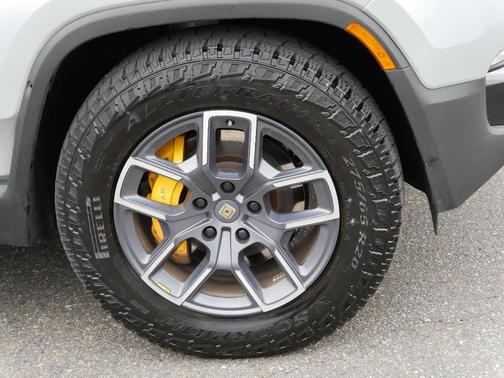 2022 Rivian R1T Launch Edition