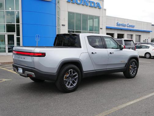 2022 Rivian R1T Launch Edition