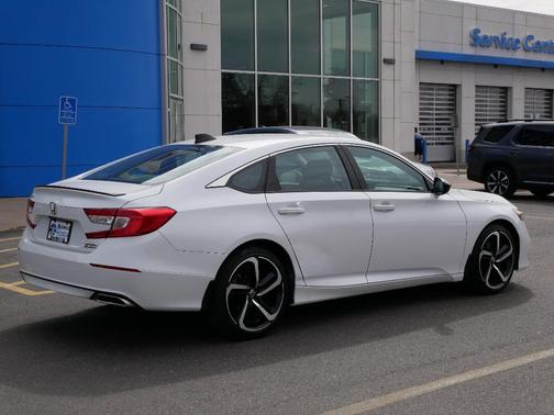 2022 Honda Accord Sport SE