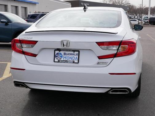 2022 Honda Accord Sport SE
