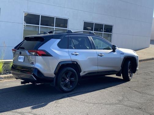 2019 Toyota RAV4 Hybrid XSE