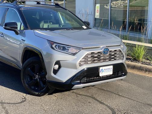2019 Toyota RAV4 Hybrid XSE