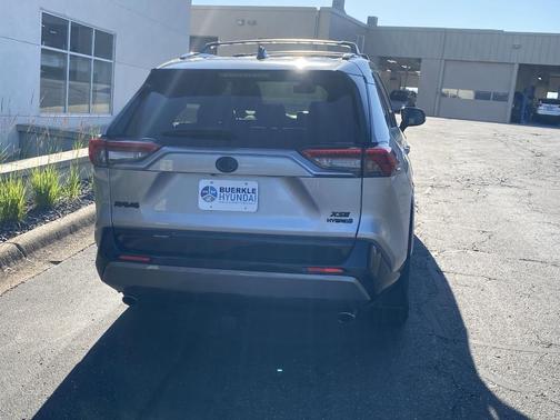 2019 Toyota RAV4 Hybrid XSE