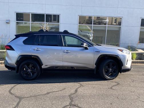 2019 Toyota RAV4 Hybrid XSE