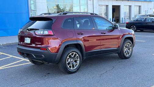 Velvet Red Pearlcoat 2020 Jeep Cherokee Trailhawk