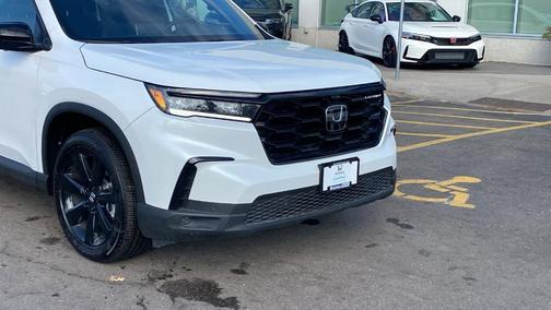 2025 Honda Pilot Black Edition