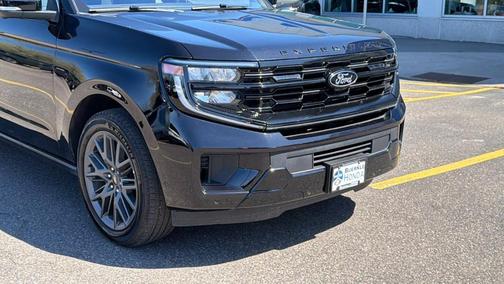 Agate Black Metallic 2025 Ford Expedition Max Platinum
