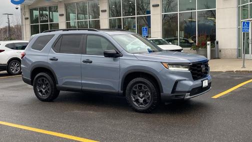 2025 Honda Pilot TrailSport