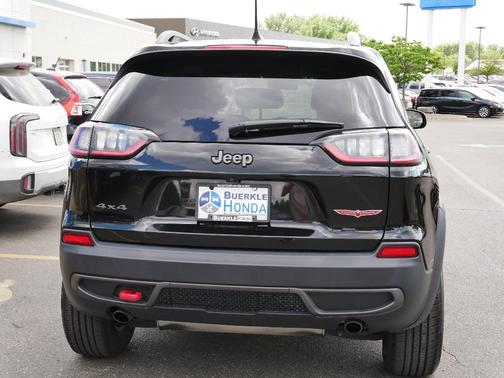 2020 Jeep Cherokee Trailhawk