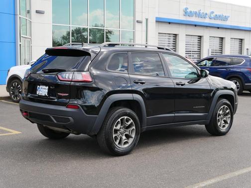 2020 Jeep Cherokee Trailhawk