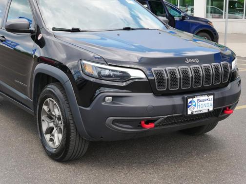 2020 Jeep Cherokee Trailhawk