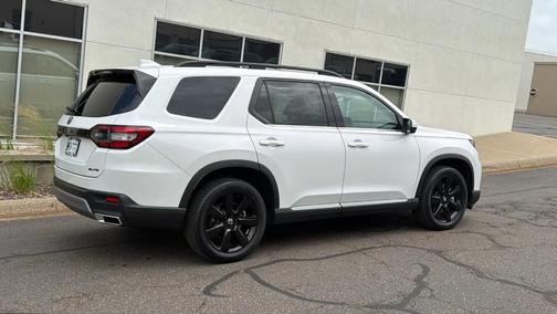 Platinum White Pearl 2023 Honda Pilot Elite