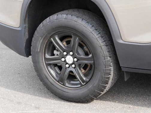 2022 GMC Acadia AT4
