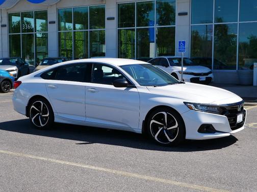 2022 Honda Accord Sport SE
