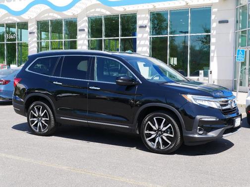 2019 Honda Pilot Touring 7-Passenger