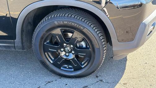 2019 Honda Ridgeline Black Edition