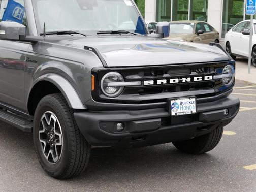 2022 Ford Bronco Outer Banks