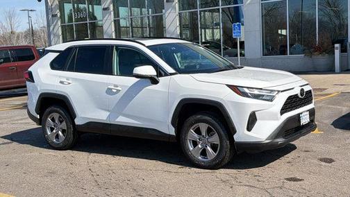 2023 Toyota RAV4 XLE